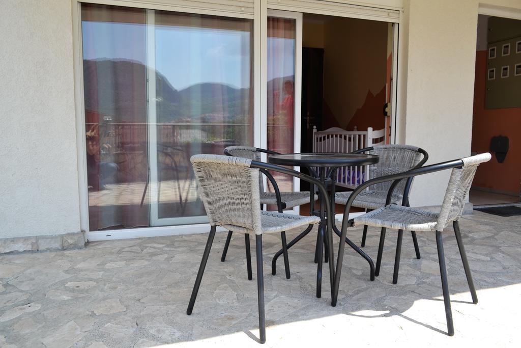 Apartments Villa Marta - Begovic コトル エクステリア 写真