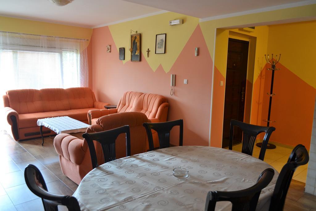 Apartments Villa Marta - Begovic コトル エクステリア 写真