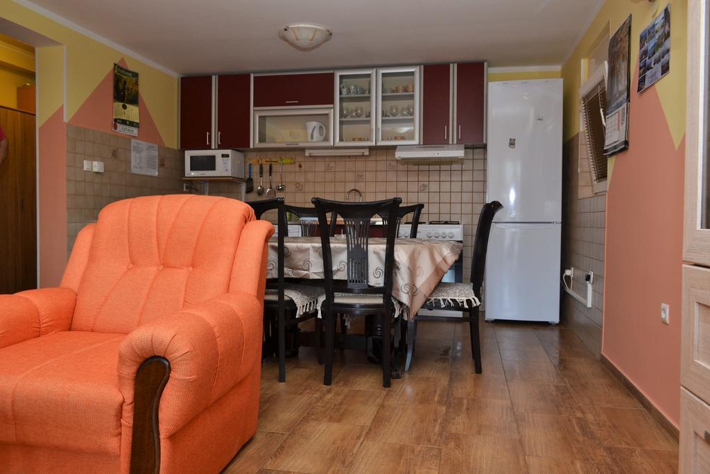 Apartments Villa Marta - Begovic コトル エクステリア 写真