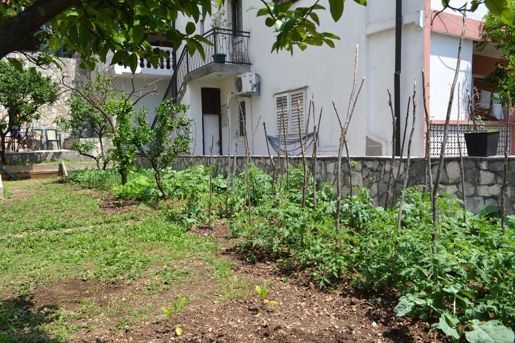Apartments Villa Marta - Begovic コトル エクステリア 写真