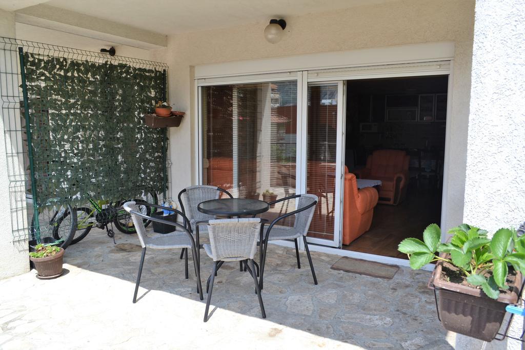 Apartments Villa Marta - Begovic コトル エクステリア 写真